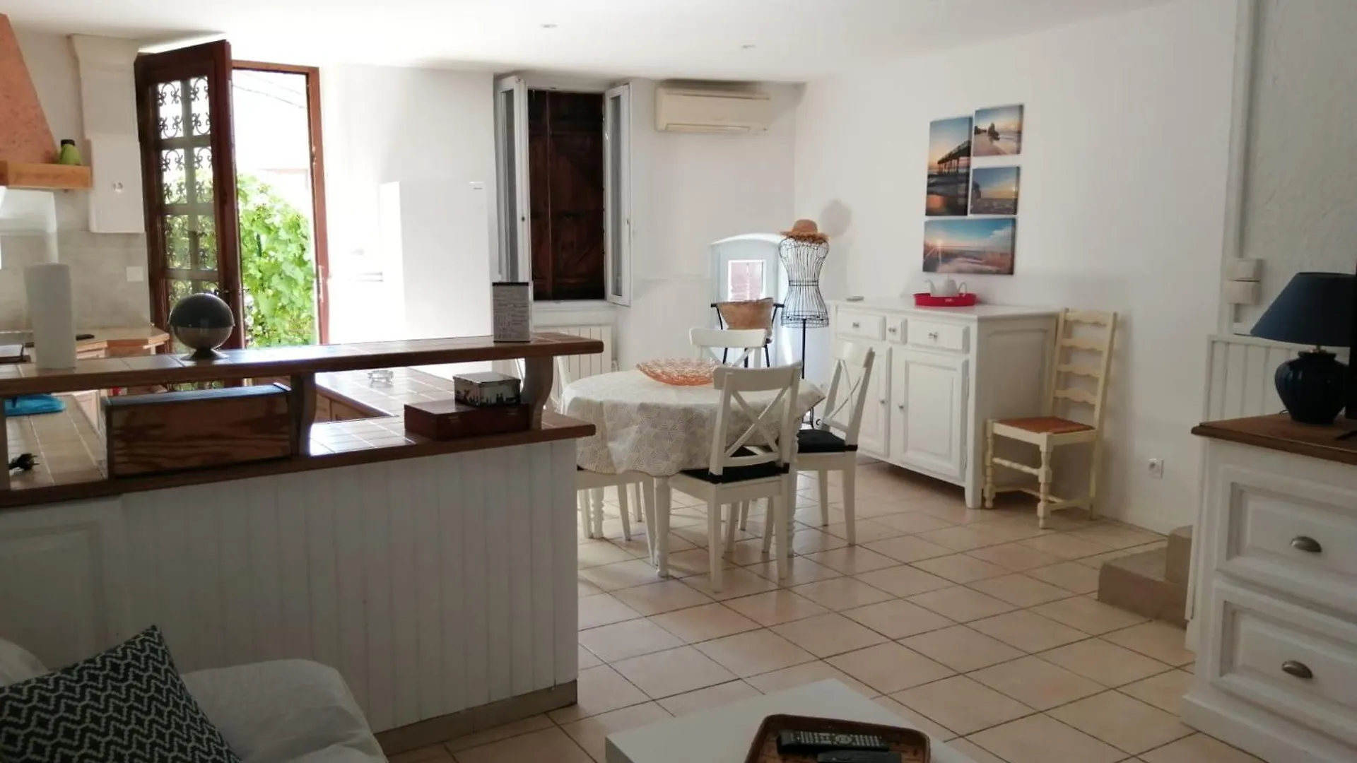 Holiday home Maison De Village Sur Donzere
