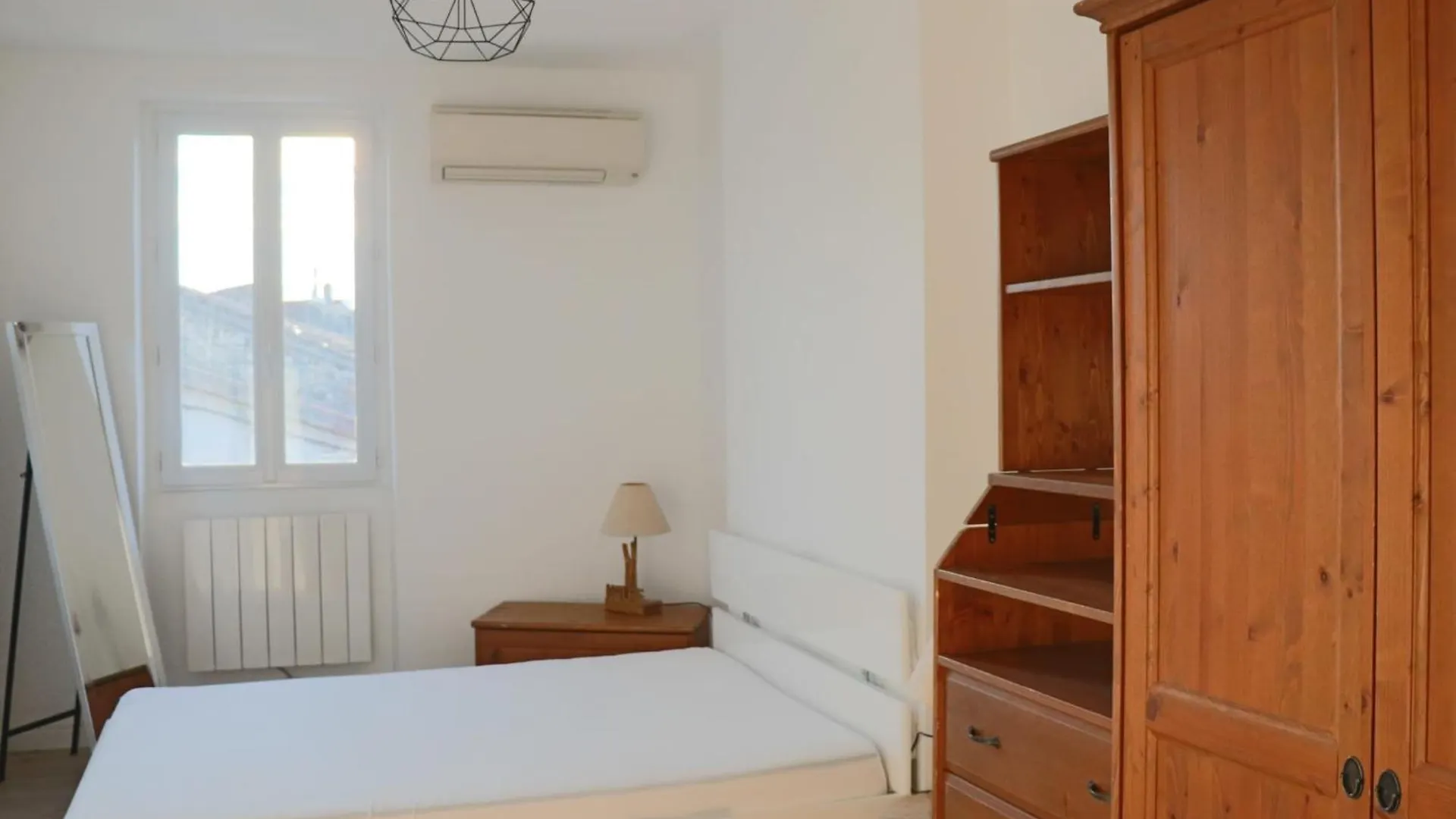 Holiday home Maison De Village Sur Donzere